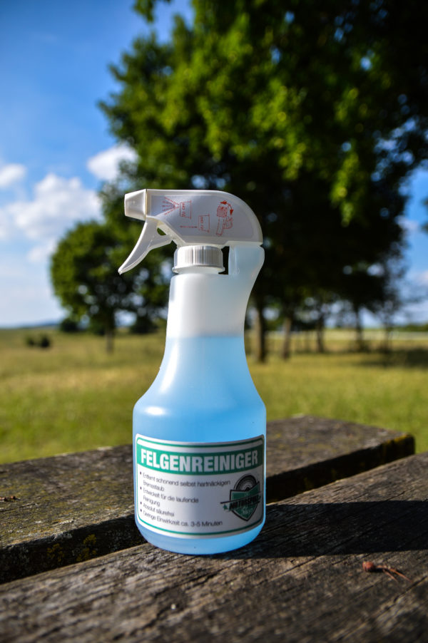 1 Liter / 1000ml säurefreier Felgenreiniger – für polierte & hochglanzverdichtete Alufelgen