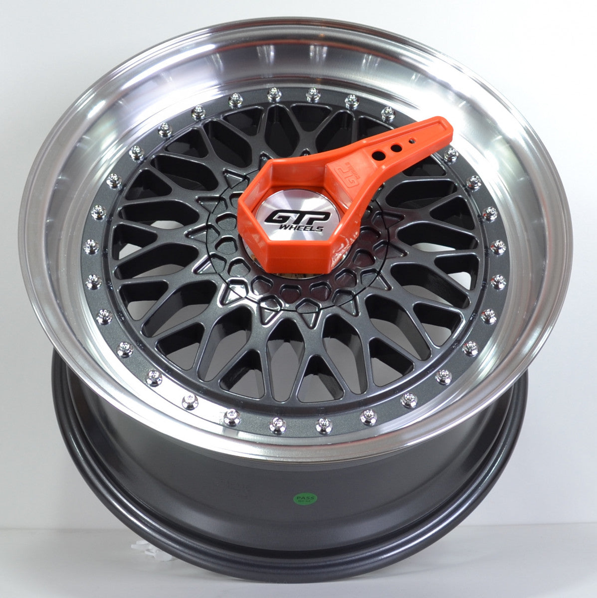 GTP 072 Alufelgen – 17 Zoll | 7,5×17 & 8,5×17 | 4×100 & 4×108 | Gunmetal / Titanium